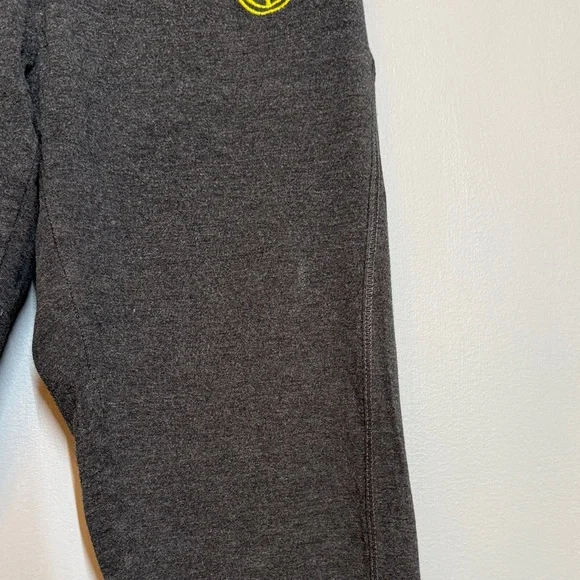 2 pair Green Apple Bamboo Yoga Capri Pants - Picture 5 of 5